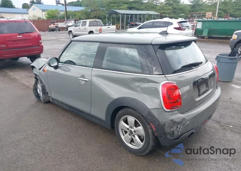 2019 Mini Hardtop Cooper из США, поврежденный, VIN WMWXP5C54K2H30953